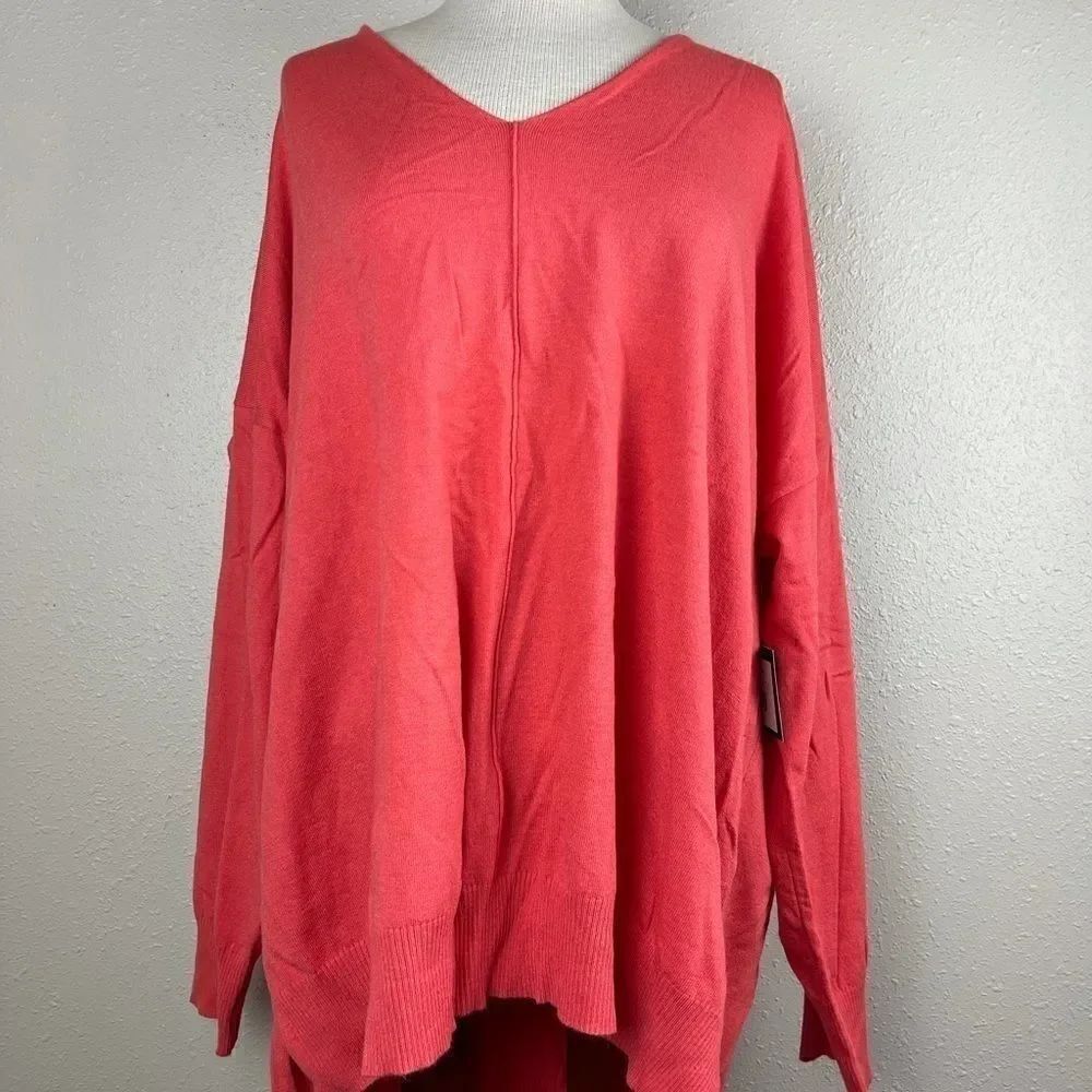 NWT A&I Women’s Top 